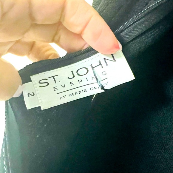 ST. JOHN BY MARIE GRAY NWT SZ 2 BLACK EVENING MOCK NECK SEQUIN‎ SWEATER DRESS - Picture 5 of 10